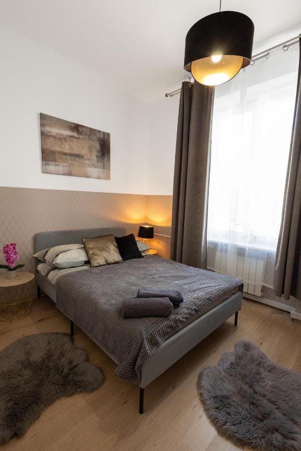 Clicktheflat Aleje Niepodleglosci Center Apart Rooms Warszawa Eksteriør bilde