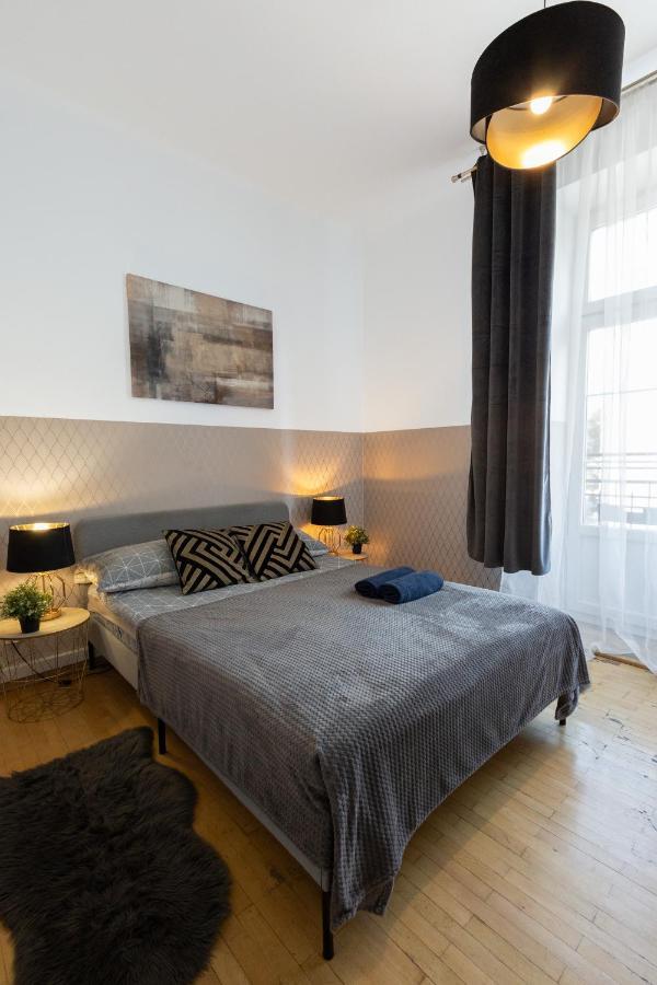 Clicktheflat Aleje Niepodleglosci Center Apart Rooms Warszawa Eksteriør bilde